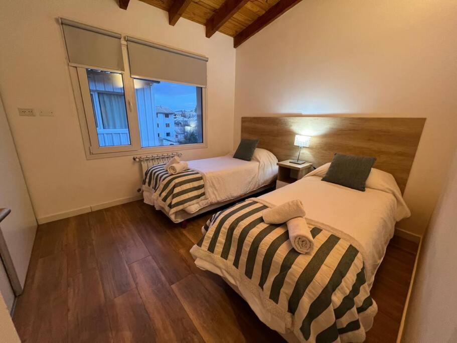 Moderno Departamento Con Vista Al Lago Y Montanas San Carlos de Bariloche Exterior photo